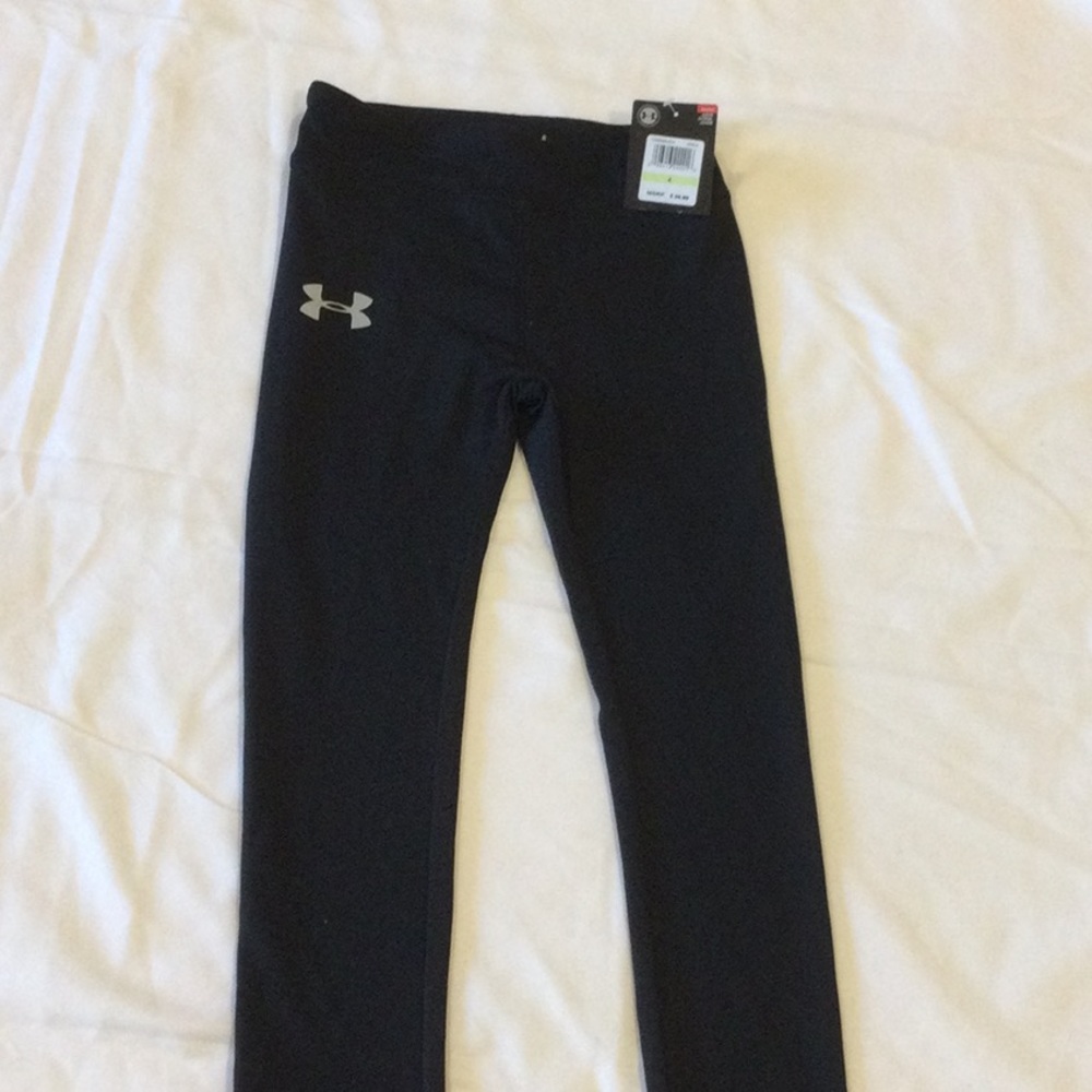 Black Under Armour black leggings